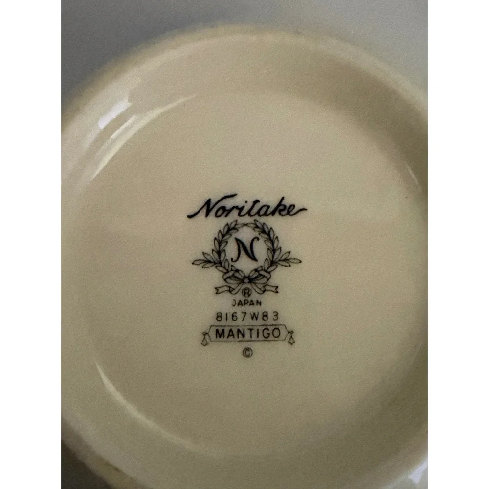 Noritake China Mantigo Sugar Bowl Cream‎ Floral Gold Trim Dinning Vintage